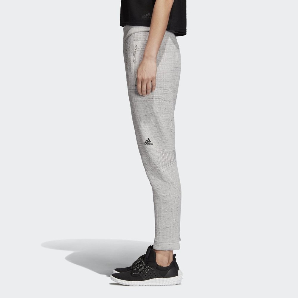 Adidas ZNE Prime Knit Cropped Pants Athleisure Loungewear Cozy Minimalist